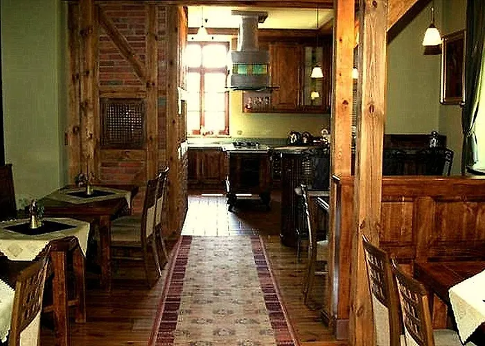 Bed & Breakfast Dworek Jeziorki
