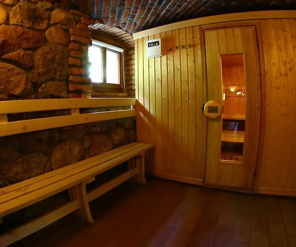 Dworek Jeziorki Bed & Breakfast Osieczna