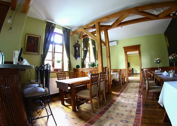 Dworek Jeziorki Bed & Breakfast Osieczna